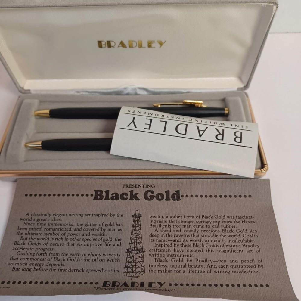 Vtg Bradley Matte BlackPen And Pencil Set Made In USA Original Box Personalized